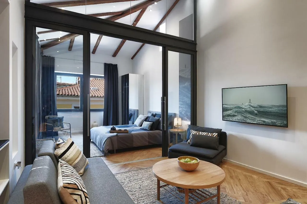 Luxury Apartment Jana With Private Parking Pula