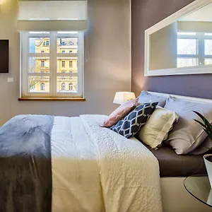  Apartament Parkside With Free Parking
