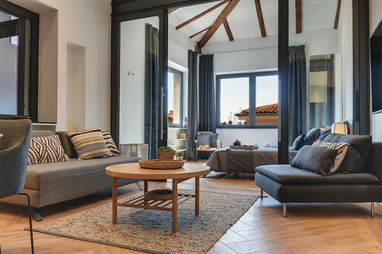 Luxury Apartment Jana With Private Parking プーラ